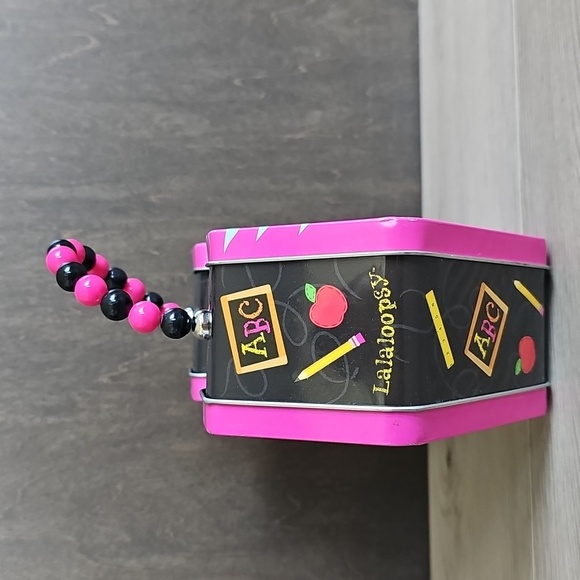 Lalaloopsy Diamond Tin Carry All Lunch Box With Beaded Handle - Picture 5 of 13